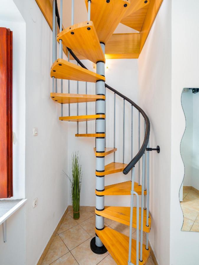 Studioapartman Bb5, Rijeka Buitenkant foto