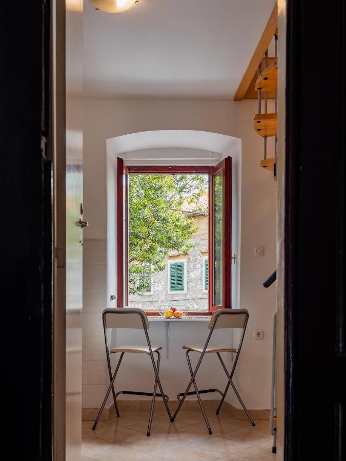 Studioapartman Bb5, Rijeka Buitenkant foto